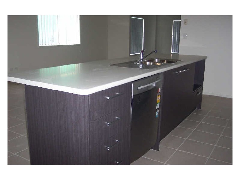 North Lakes QLD 4509