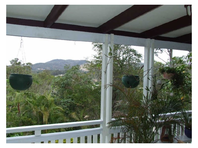 Arana Hills QLD 4054