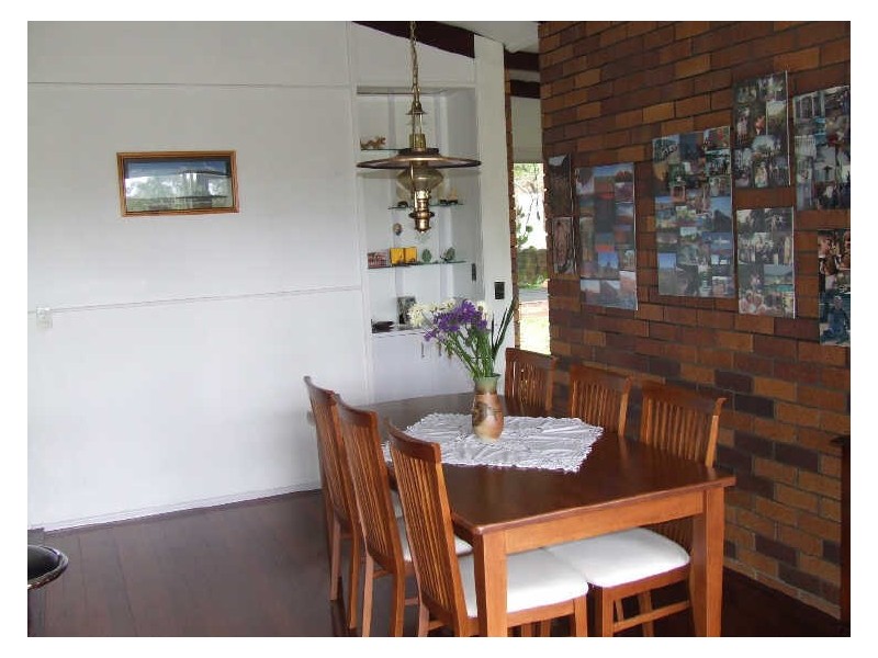 Arana Hills QLD 4054