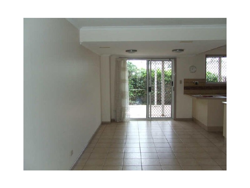 8/10 Halle Street, Everton Park QLD 4053