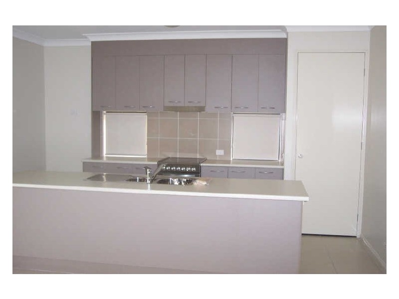 North Lakes QLD 4509