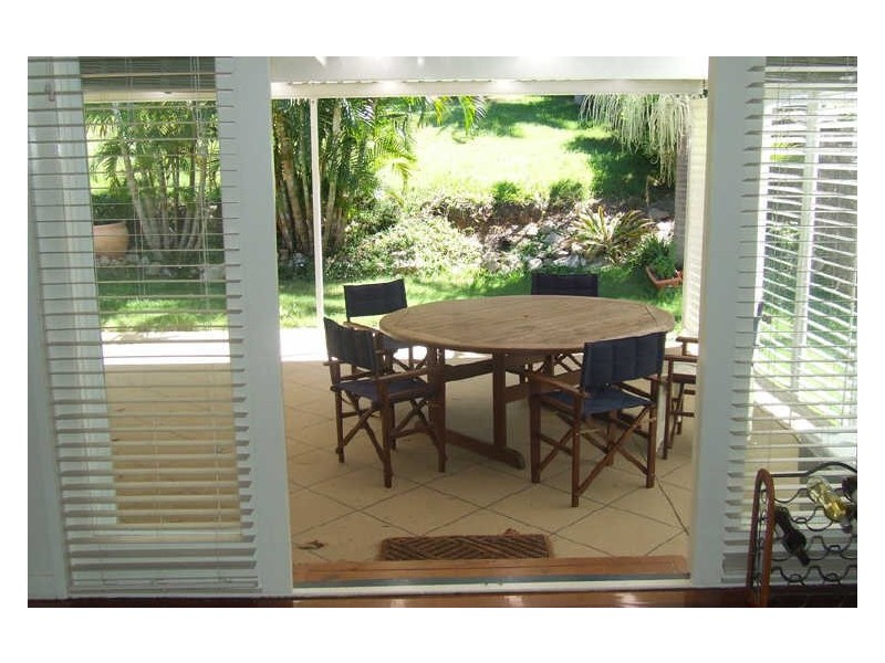 56 Falkirk Street, Stafford Heights QLD 4053