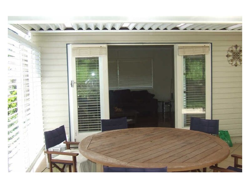 56 Falkirk Street, Stafford Heights QLD 4053