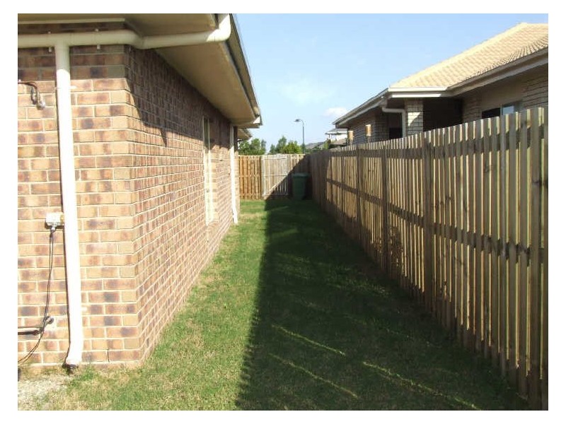 North Lakes QLD 4509