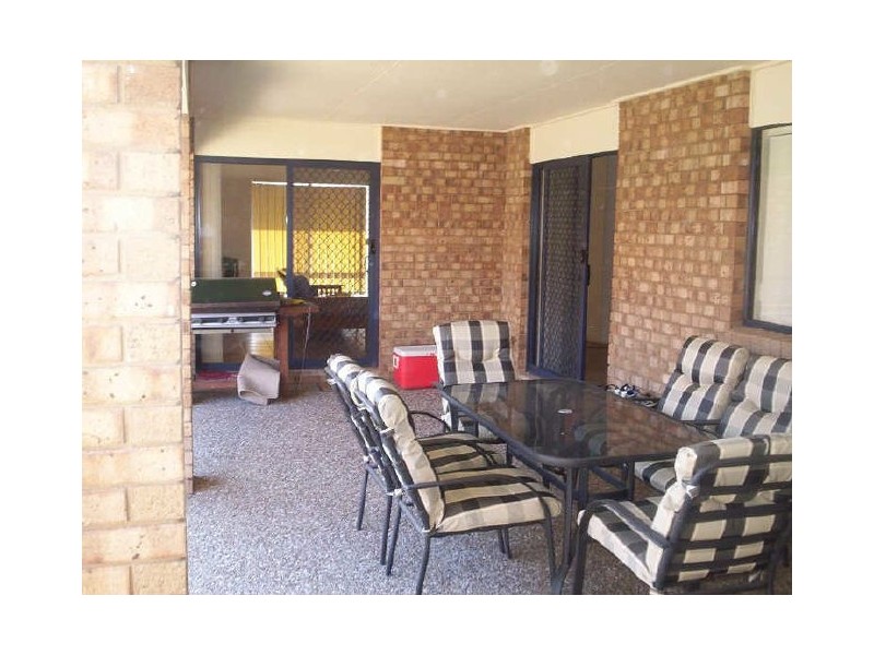 19 Whitfield Crescent, North Lakes QLD 4509