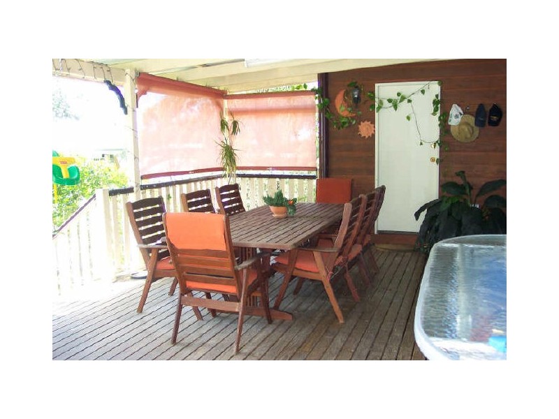 64 Blackwood Drive, Ferny Hills QLD 4055