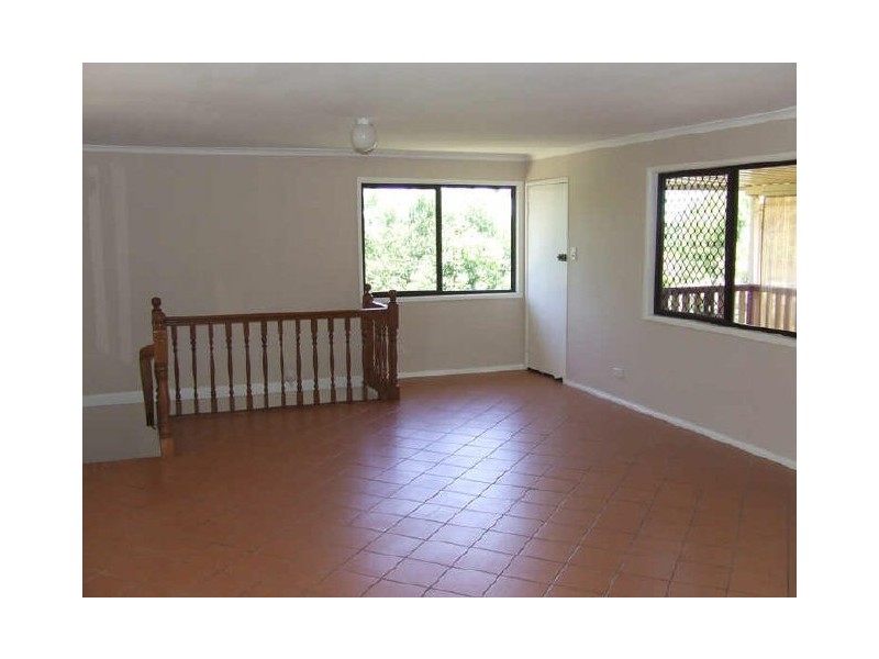 Arana Hills QLD 4054