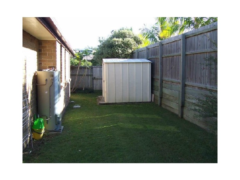 33 Hillenvale Avenue, Arana Hills QLD 4054