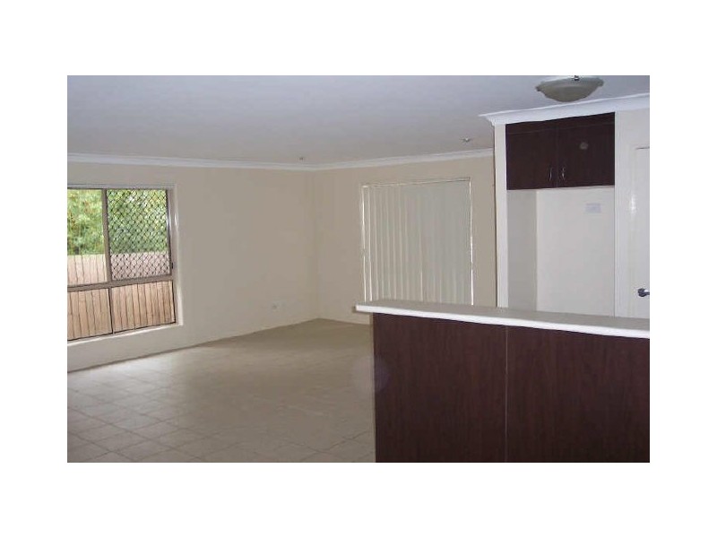 40a Pinelands Street, Loganlea QLD 4131