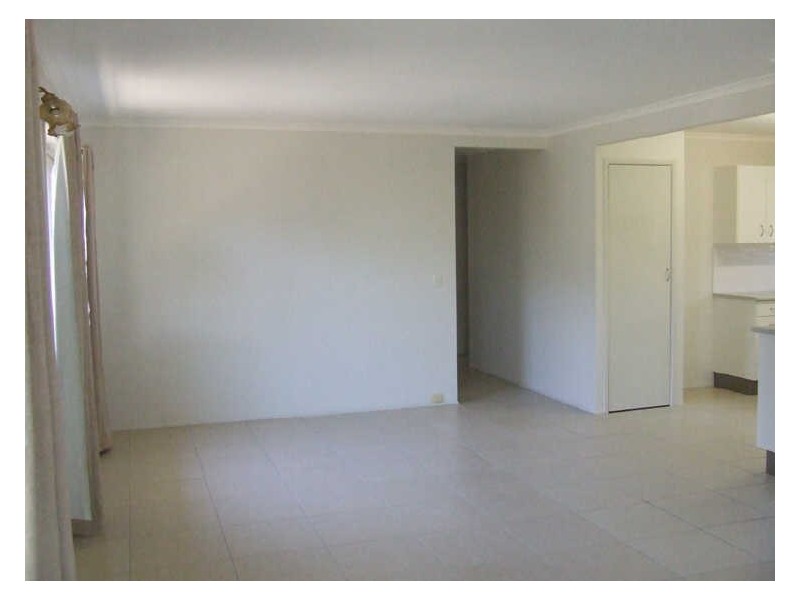 11 Caesars Road, Ferny Hills QLD 4055