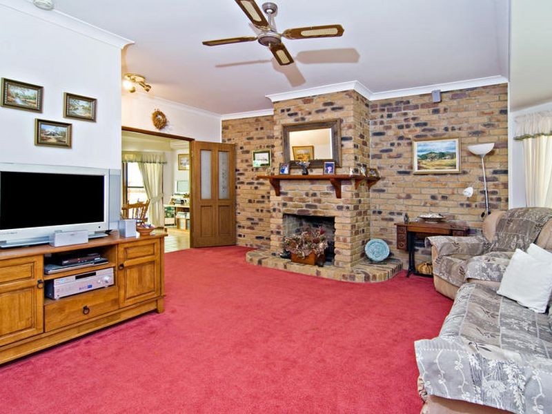 1 Pinecone Court, Bunya QLD 4055