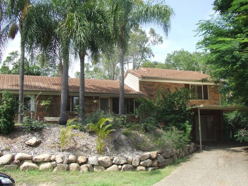 3 Double Bar Court, Arana Hills QLD 4054