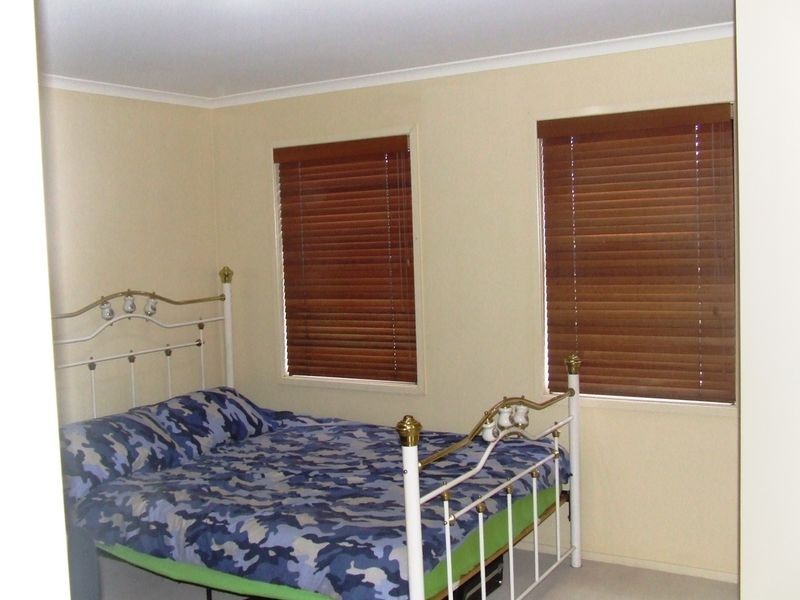 15 Van Dyke Crescent, Mcdowall QLD 4053