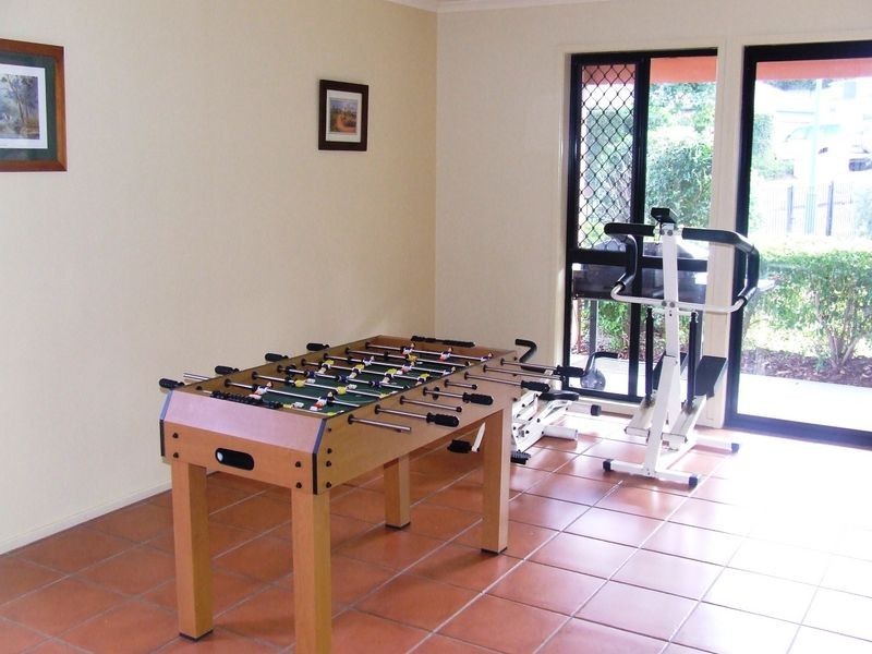 15 Van Dyke Crescent, Mcdowall QLD 4053