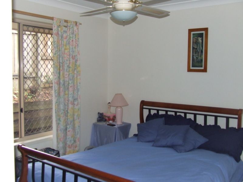 9 Lyrebird Way, Kallangur QLD 4503