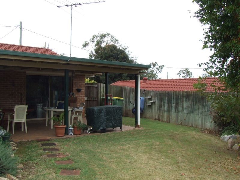 9 Lyrebird Way, Kallangur QLD 4503