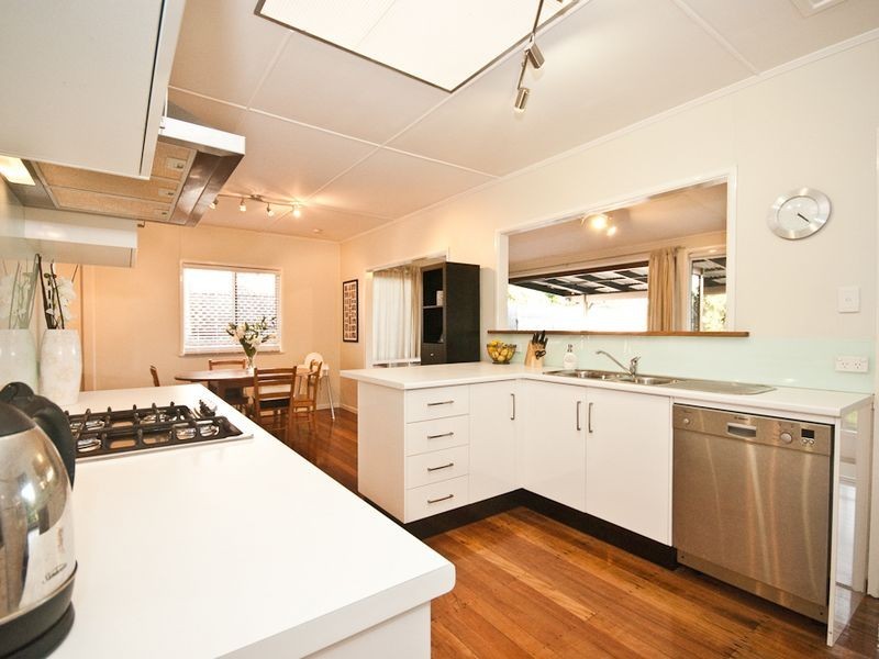 6 Gresford Street, Chermside West QLD 4032