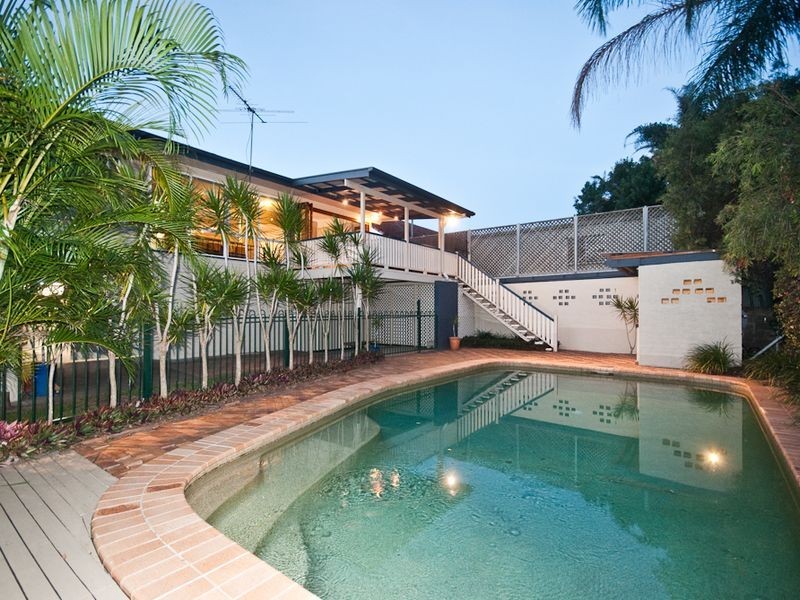 6 Gresford Street, Chermside West QLD 4032