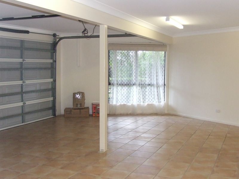22 Wivenhoe Avenue, Albany Creek QLD 4035