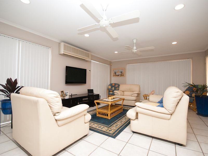 40 Redford Crescent, Mcdowall QLD 4053