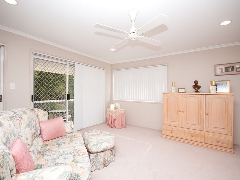 40 Redford Crescent, Mcdowall QLD 4053