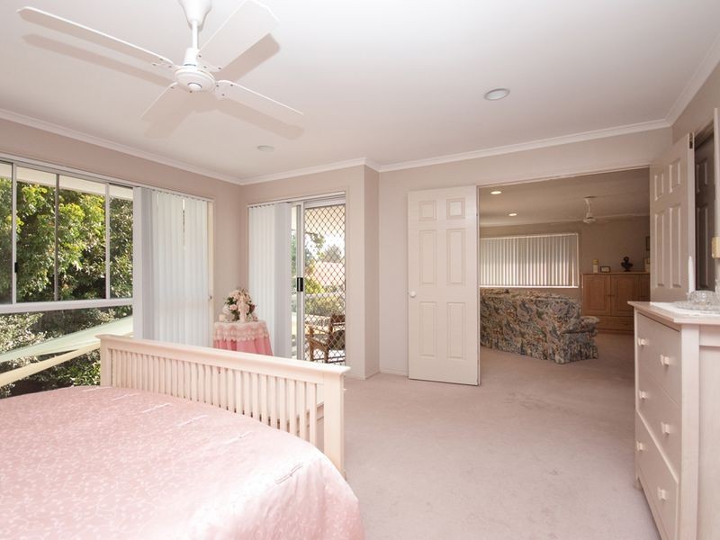 40 Redford Crescent, Mcdowall QLD 4053