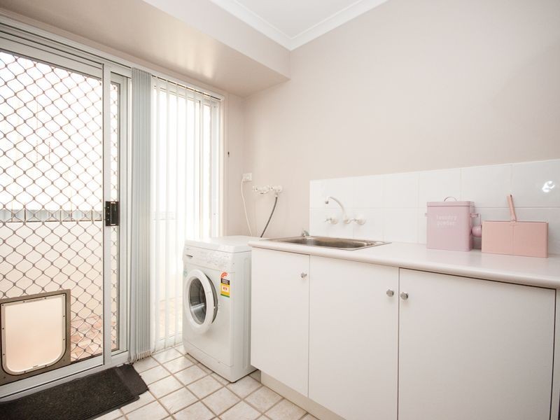 40 Redford Crescent, Mcdowall QLD 4053