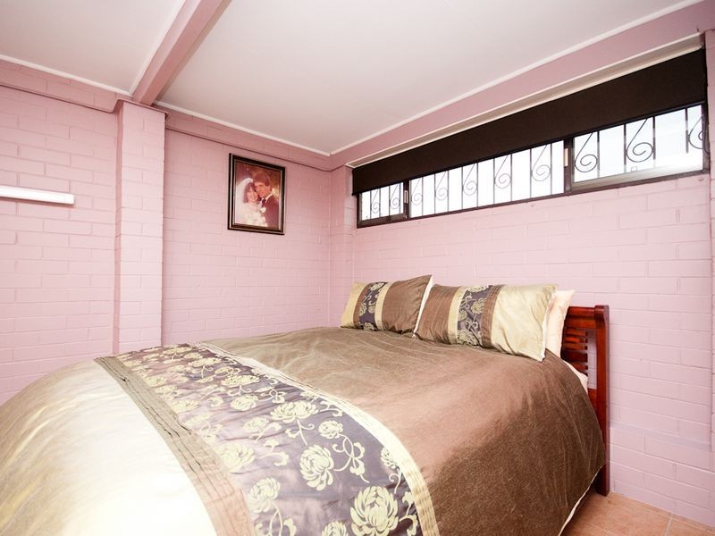 7 Warringah, Everton Park QLD 4053