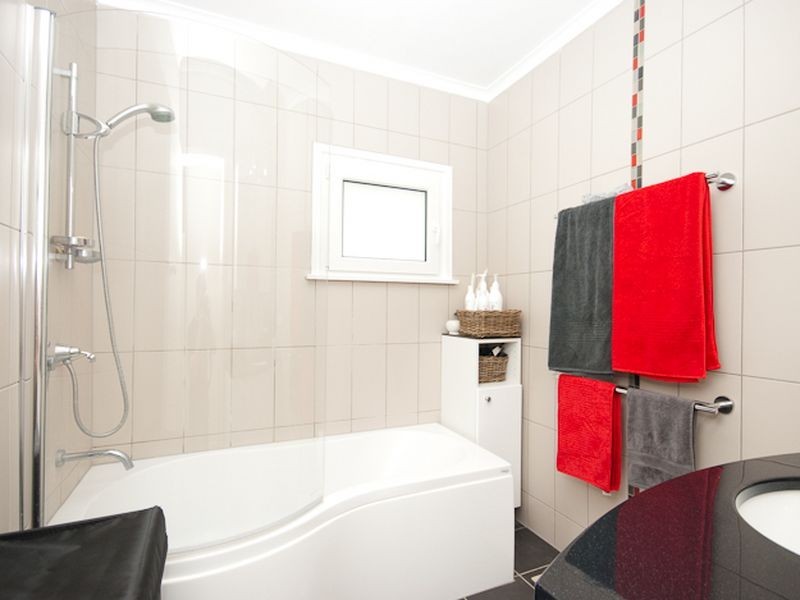 99 Adelaide Street East, Clayfield QLD 4011