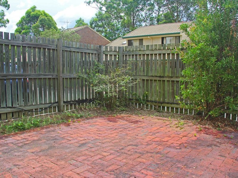 68 Quinnia Court, Ferny Hills QLD 4055
