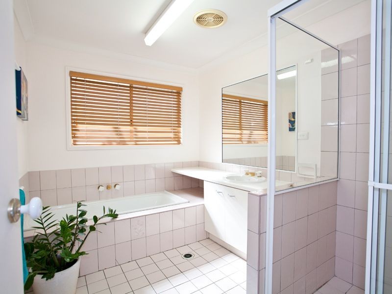 15 Wylah Court, Albany Creek QLD 4035