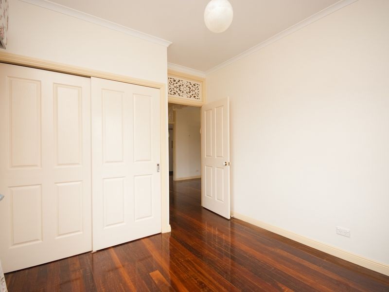 42 Garnet Street, Scarborough QLD 4020