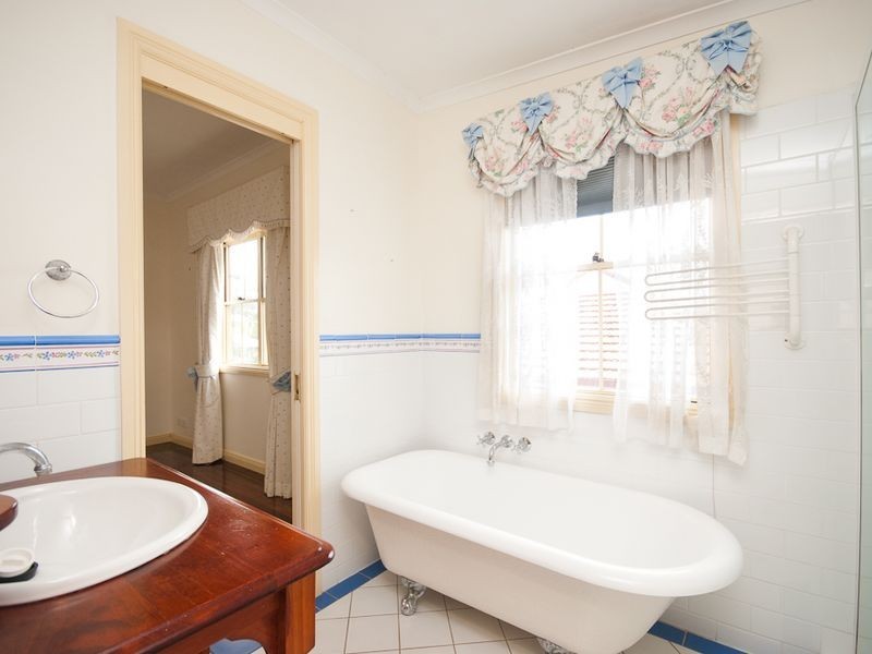 42 Garnet Street, Scarborough QLD 4020