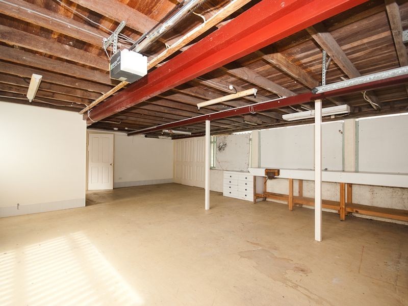 42 Garnet Street, Scarborough QLD 4020
