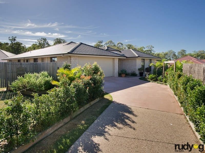 15 Ladbroke Close, Carseldine QLD 4034
