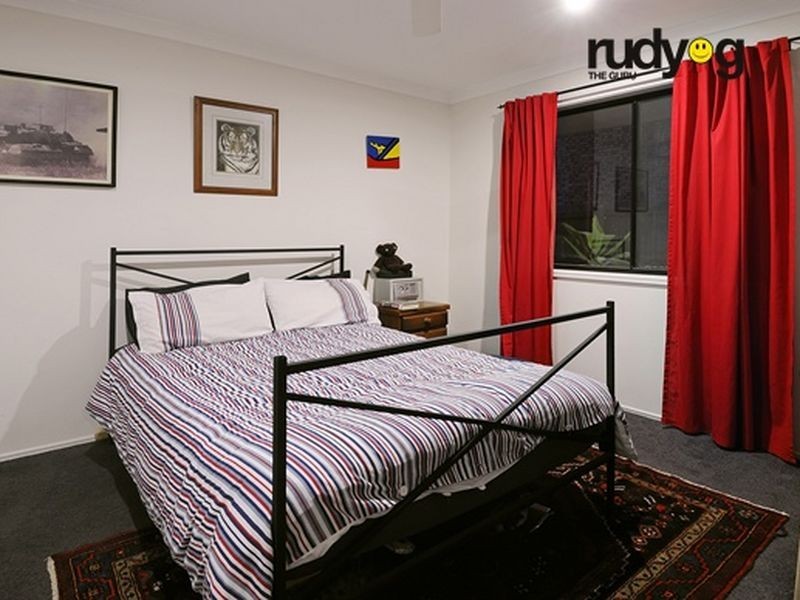 15 Ladbroke Close, Carseldine QLD 4034