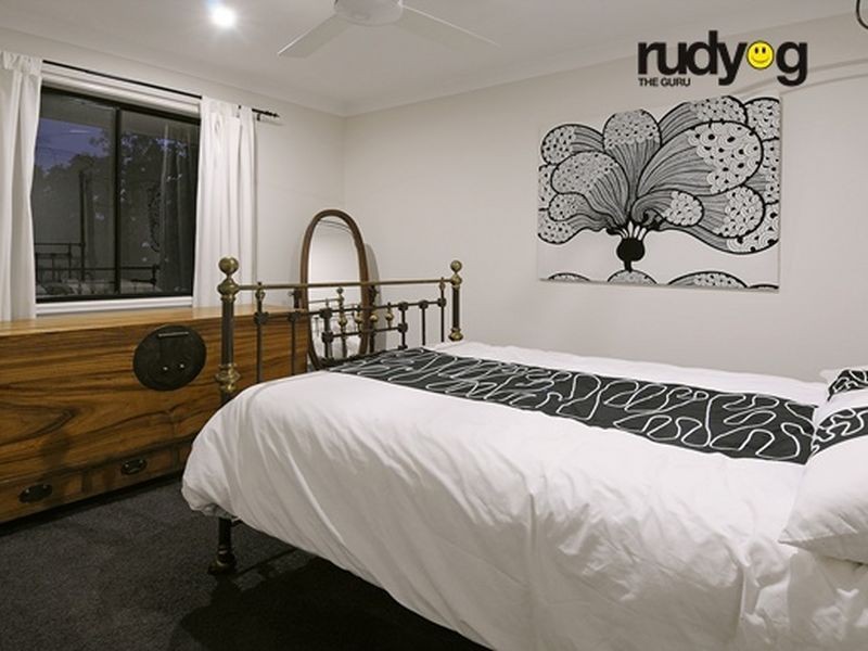 15 Ladbroke Close, Carseldine QLD 4034