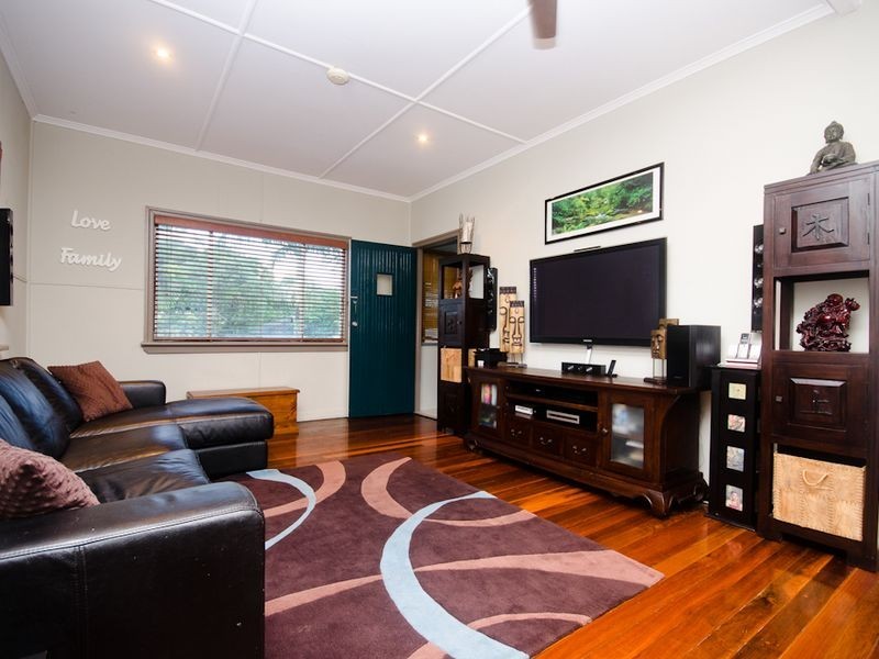 59 Burwood Road, Everton Park QLD 4053