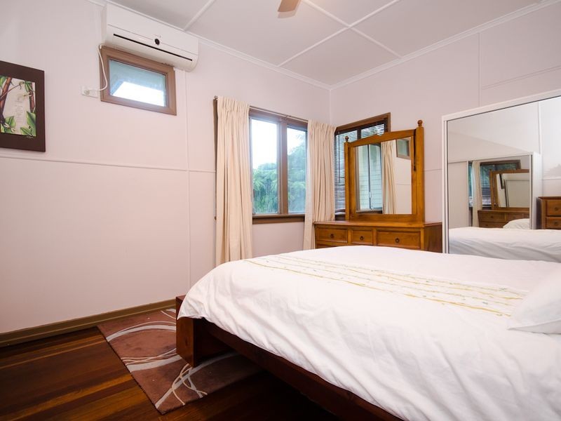 59 Burwood Road, Everton Park QLD 4053