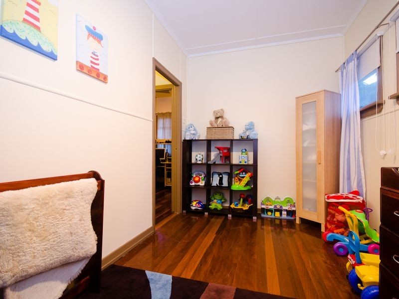 59 Burwood Road, Everton Park QLD 4053