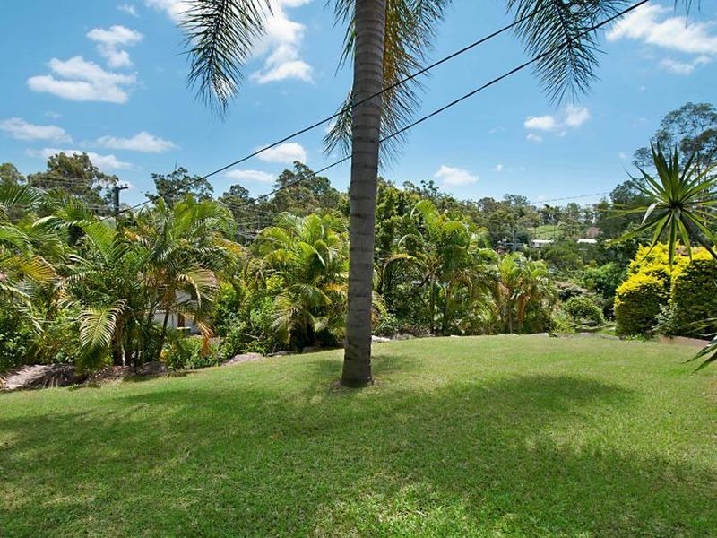 24 Teenan Street, Ferny Hills QLD 4055