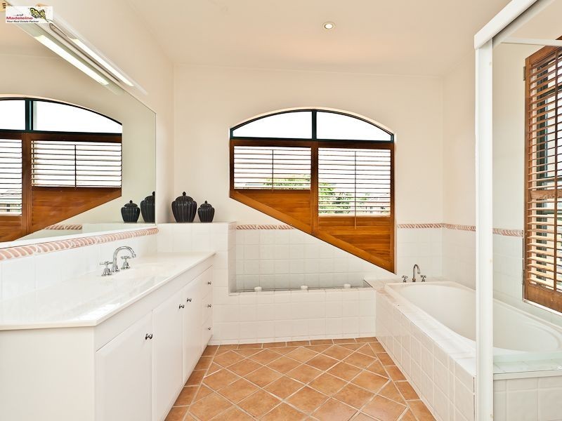 6 Ladd Close, Mcdowall QLD 4053