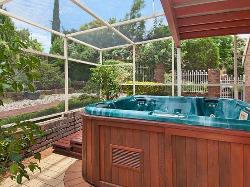 2 Mayer Street, Mcdowall QLD 4053