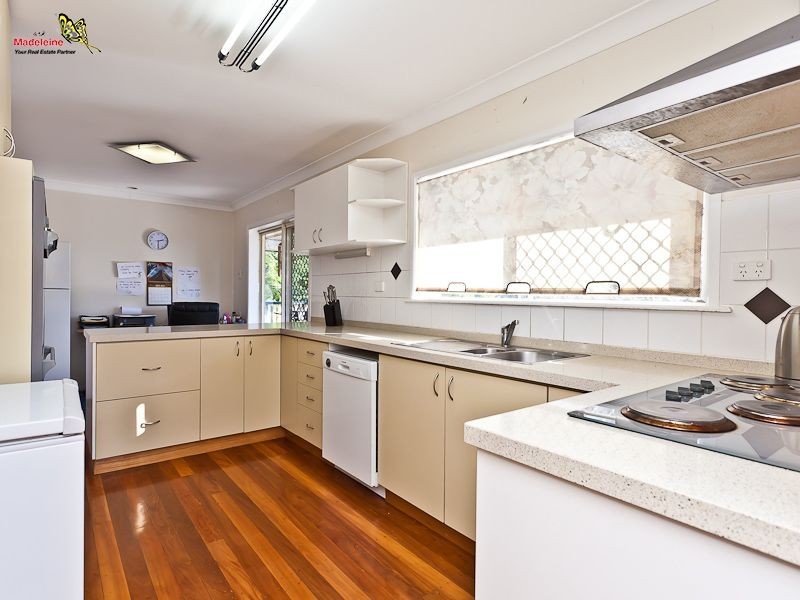 8 Gleason Street, Mcdowall QLD 4053