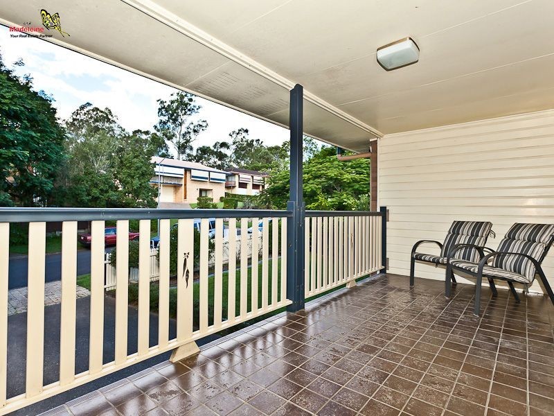 8 Gleason Street, Mcdowall QLD 4053