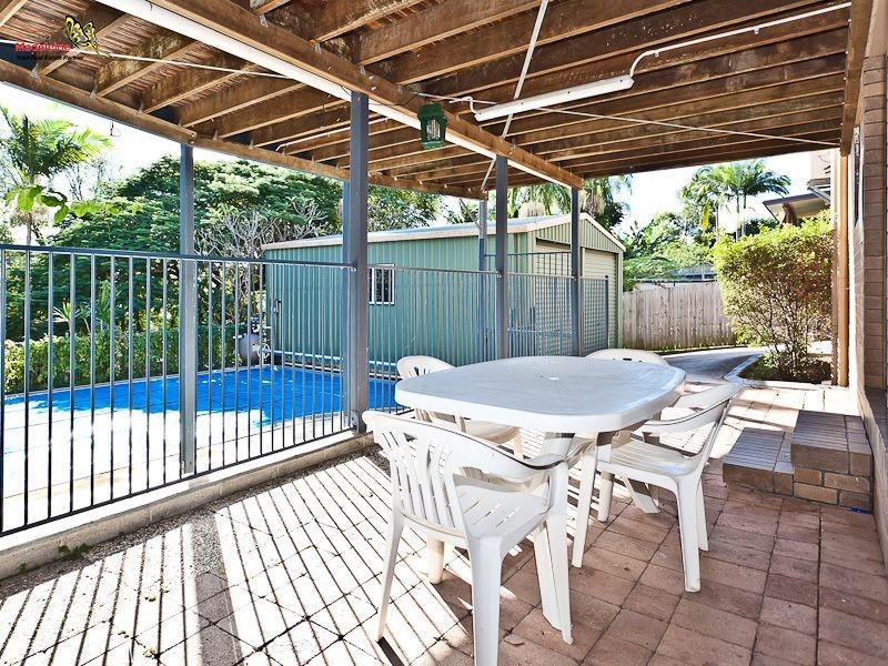 8 Gleason Street, Mcdowall QLD 4053