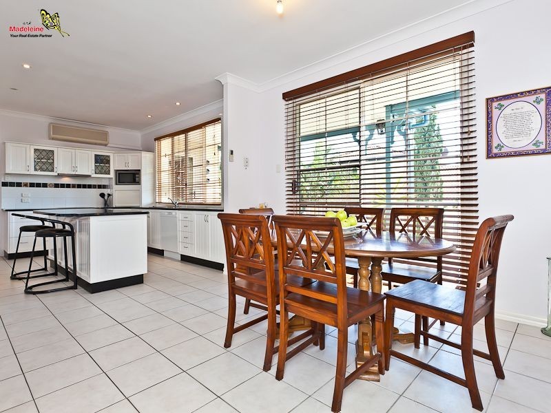 17 Landis Street, Mcdowall QLD 4053