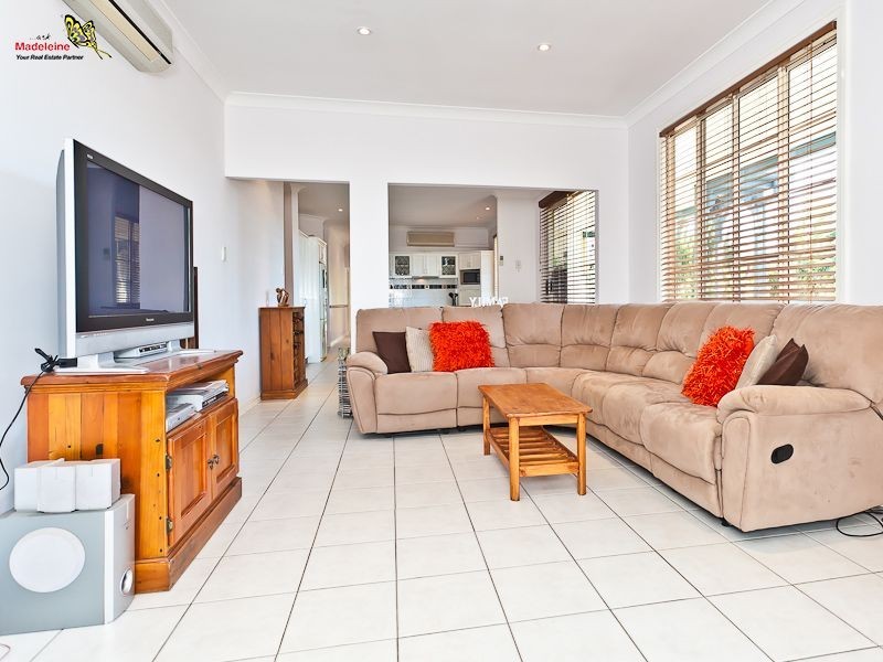 17 Landis Street, Mcdowall QLD 4053