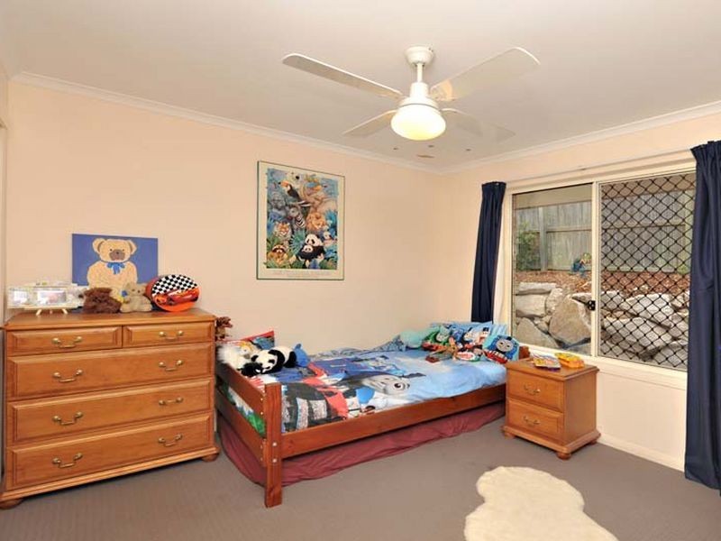 7 Candella Court, Eatons Hill QLD 4037