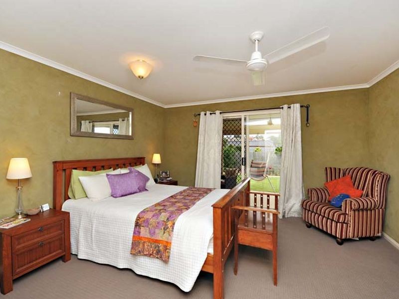 7 Candella Court, Eatons Hill QLD 4037